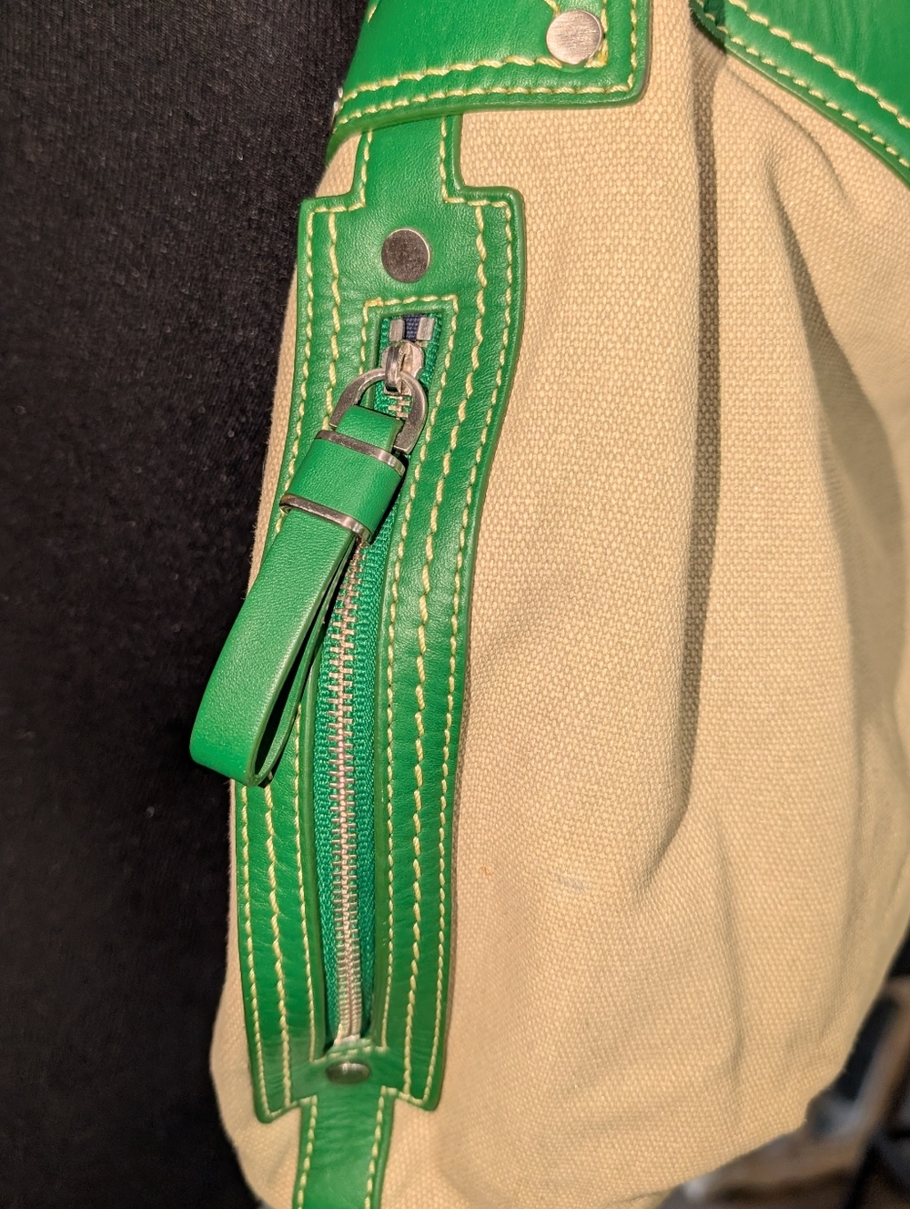 Cole Haan Natural Canvas And Kelly Green Leather Shoulder Bag - Picture 3 of 7